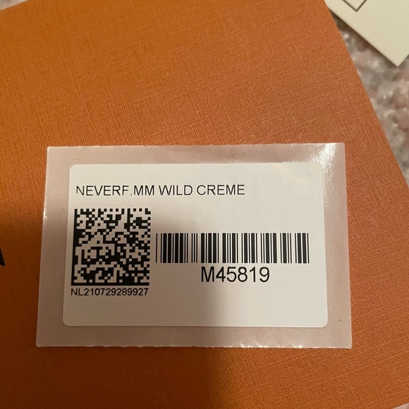 Louis Vuitton Wild at Heart Neverfull cream - Picture 9 of 10